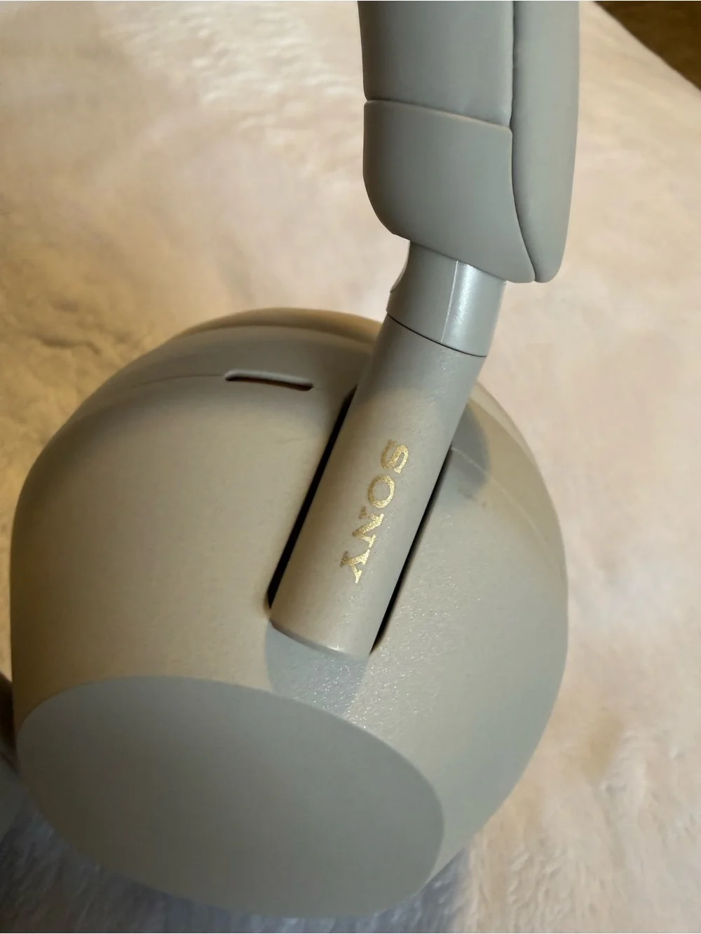 Sony WH-1000XM5 Wireless Bluetooth Over-Ear Headphones Beige w/o Case